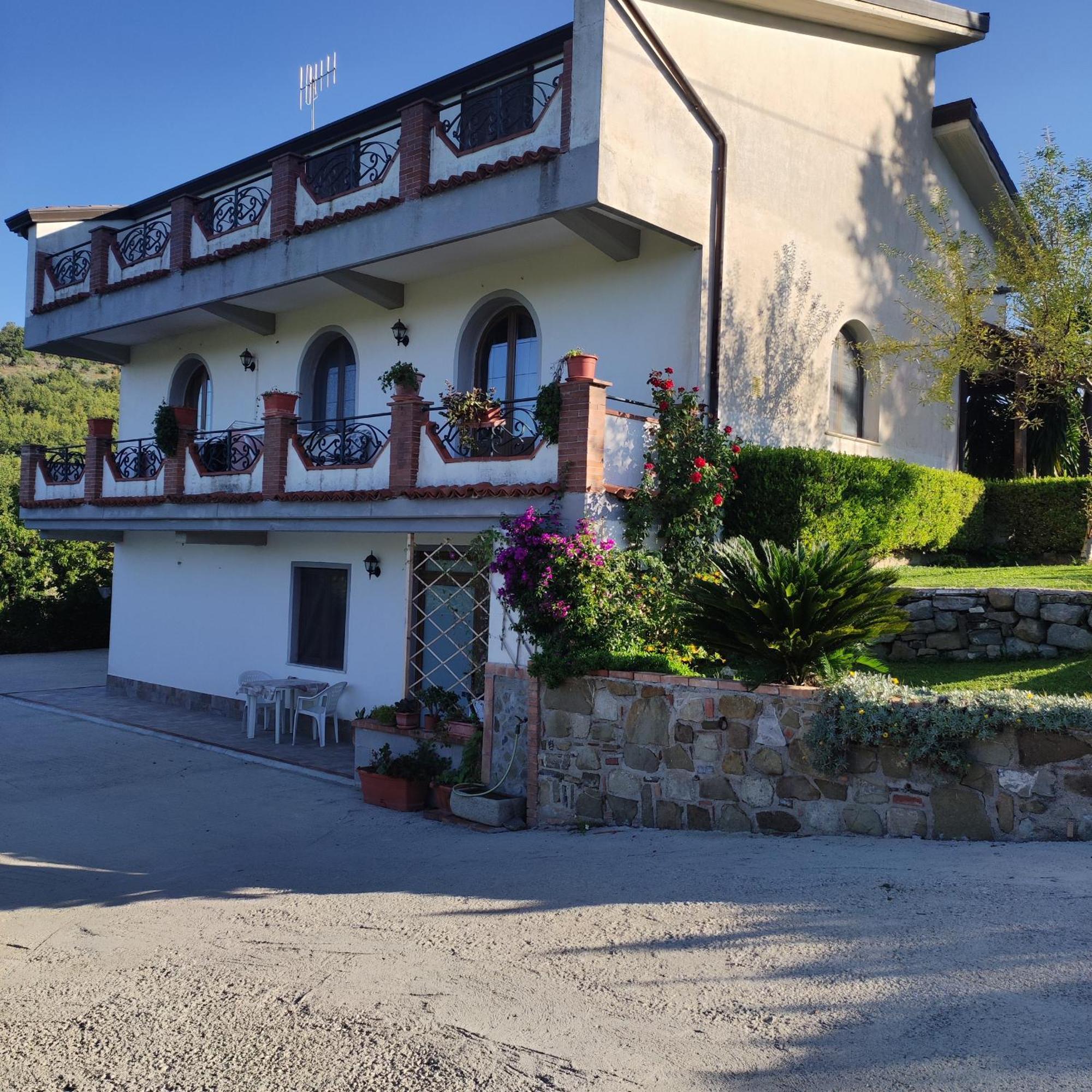 Ruggiero "Casa Vacanze" Villa Vallo della Lucania Buitenkant foto